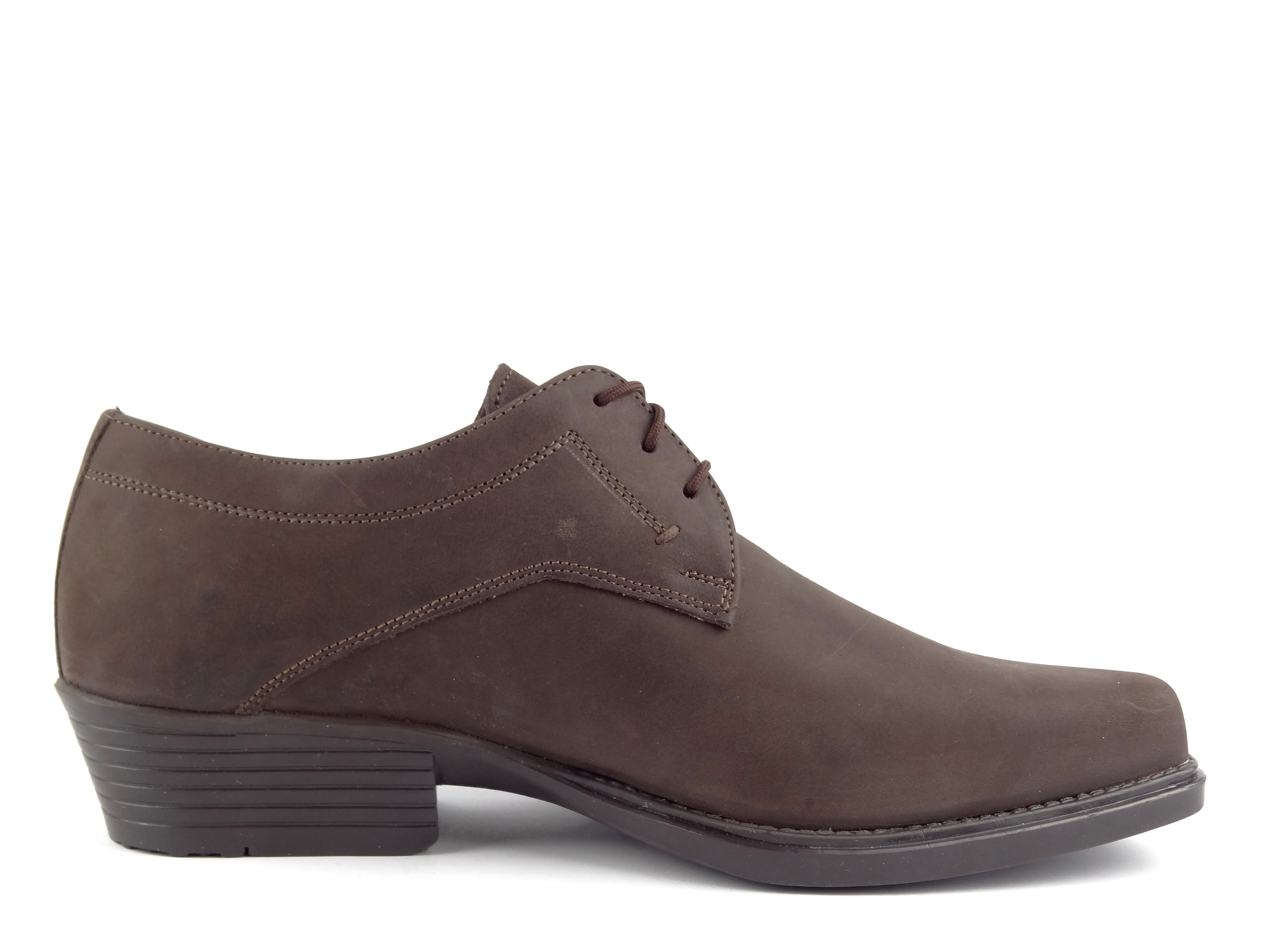 Selma West 1024  crazy brown