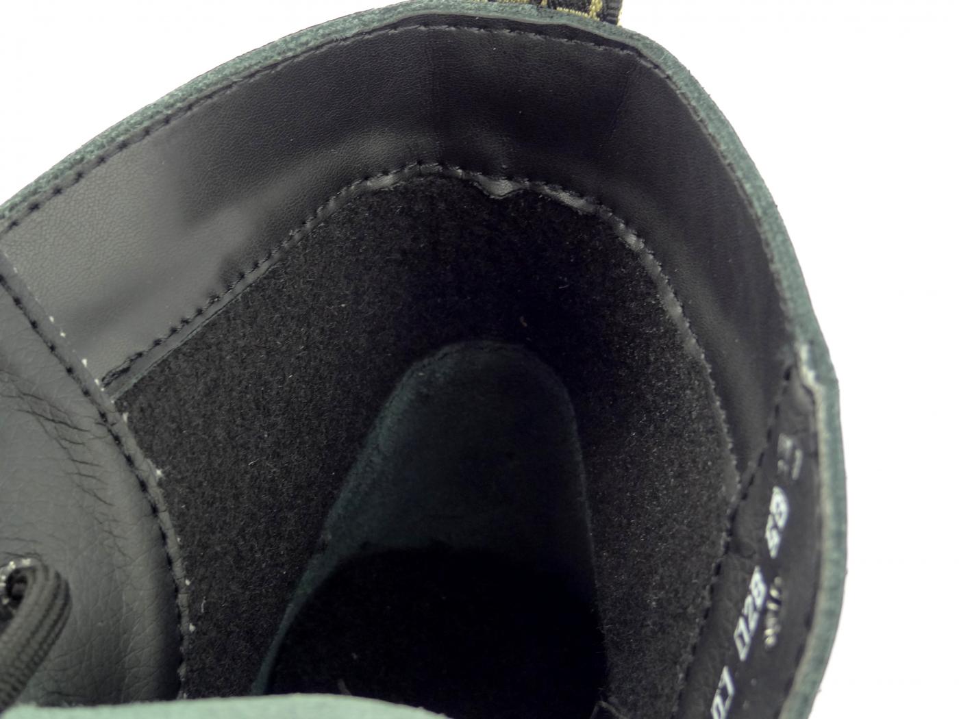 Steel boty 6 dírek 127/128/O/OC černá